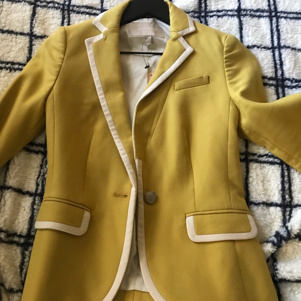 Banana Republic blazer for women